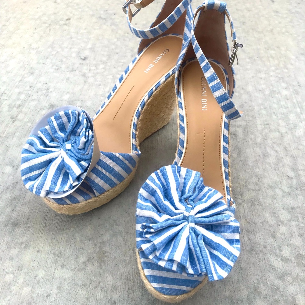 GIANI BINI wedge platform sandals